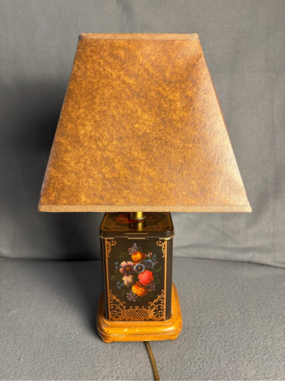Vintage Floral Tin Tea Canister Table Lamp Cottagecore Toleware Wood Base